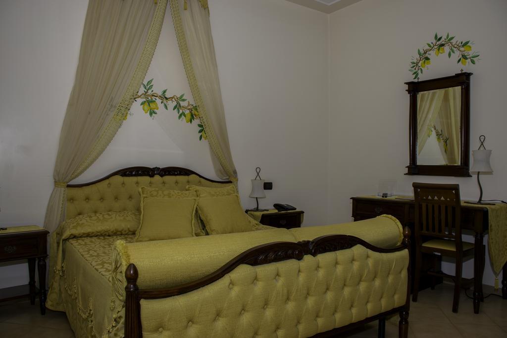 Venus Park Hotel كاستيل فولتورنو المظهر الخارجي الصورة