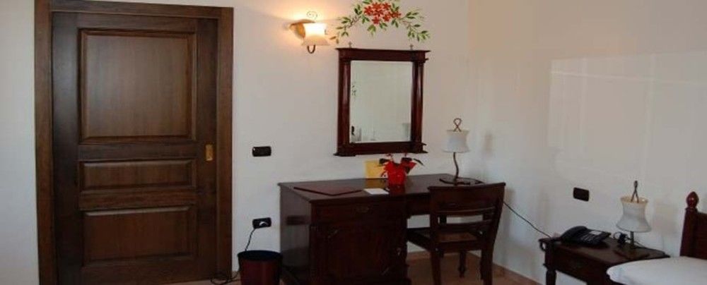 Venus Park Hotel كاستيل فولتورنو المظهر الخارجي الصورة